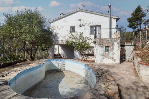 Foto 1 de Casa en venda a Esparreguera de 3 habitacions amb terrassa i piscina