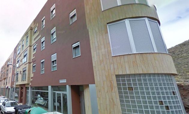 Foto 1 de Venta de piso en San Sebastián de la Gomera de 2 habitaciones con garaje