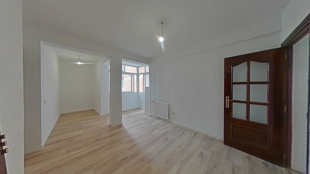 Foto 1 de Piso en alquiler en Zarzaquemada de 2 habitaciones y 63 m²