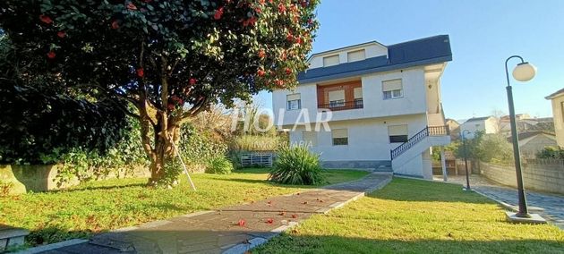 Foto 2 de Casa en venda a Salgueira - O Castaño de 15 habitacions amb terrassa i garatge