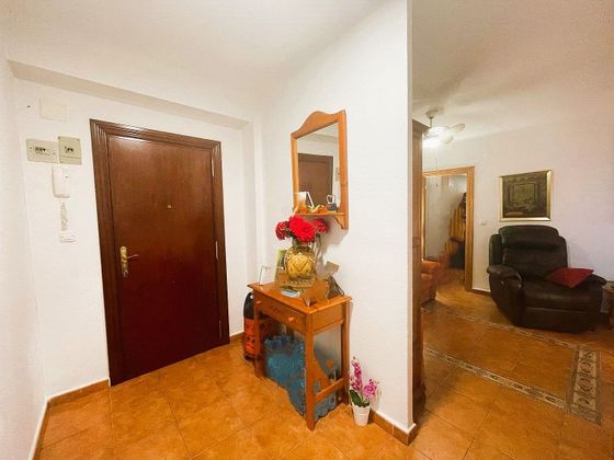 Foto 1 de Piso en venta en Perchel Norte - La Trinidad de 2 habitaciones con aire acondicionado y calefacción