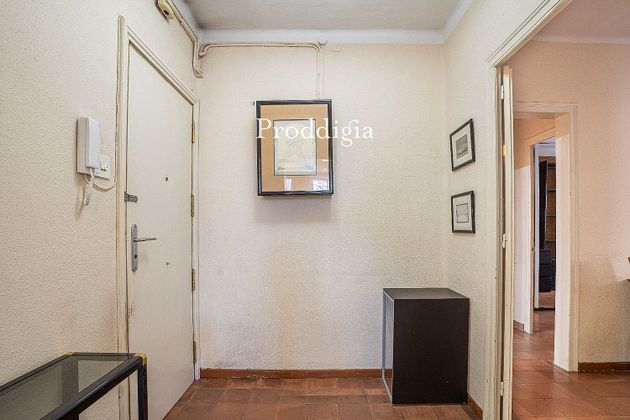 Foto 2 de Venta de piso en La Barceloneta de 3 habitaciones con aire acondicionado y calefacción