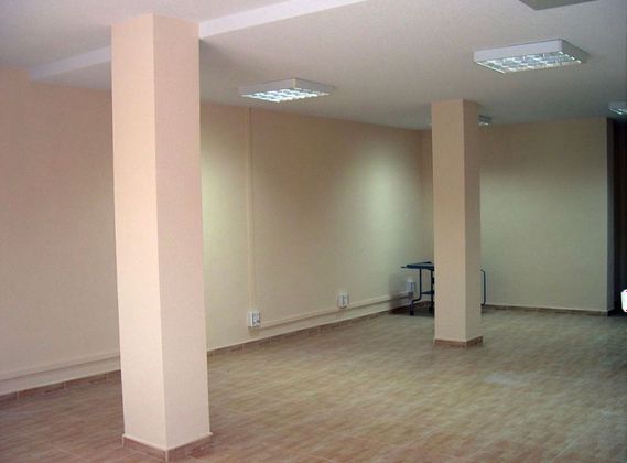 Foto 1 de Oficina en venta en calle Porto Colón de 120 m²