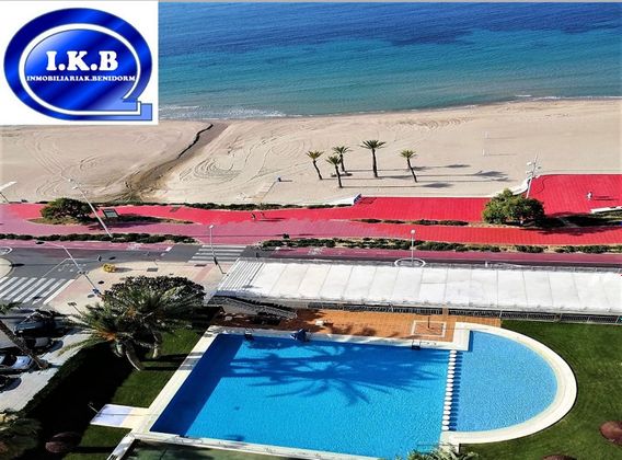 Foto 2 de Pis en venda a avenida De la Armada Española de 3 habitacions amb terrassa i piscina