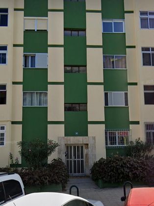 Foto 1 de Pis en venda a calle Sargento Provisional de 3 habitacions amb terrassa i balcó