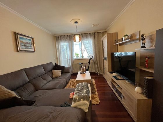 Foto 2 de Pis en venda a Residencia - Abella de 3 habitacions amb garatge i calefacció