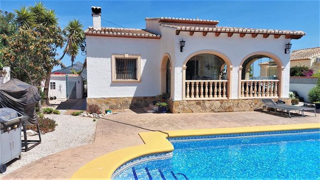Foto 2 de Chalet en venta en Tormos de 3 habitaciones con terraza y piscina