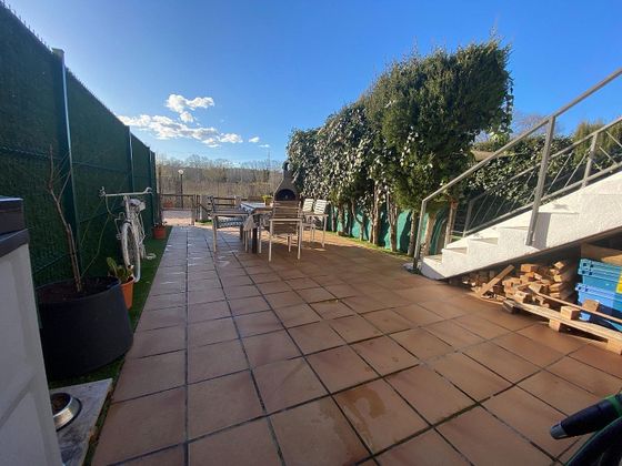 Foto 2 de Casa en venda a Roca del Vallès, la de 4 habitacions amb terrassa i piscina