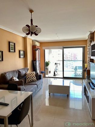 Foto 1 de Piso en alquiler en La Cala de Villajoyosa de 2 habitaciones con garaje y muebles