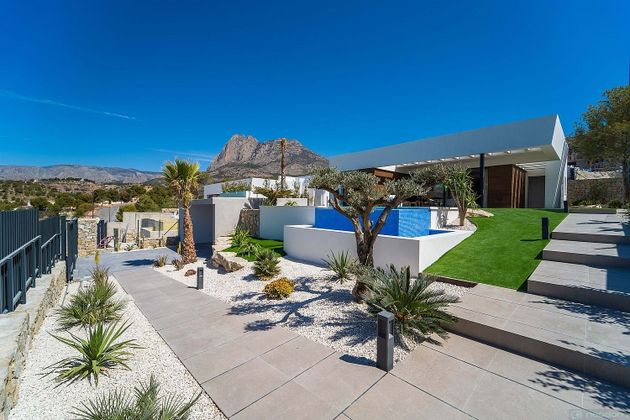 Foto 1 de Casa en venda a Finestrat pueblo de 3 habitacions amb terrassa i piscina