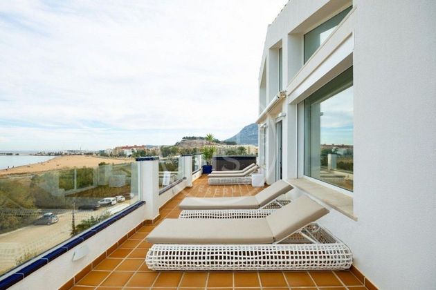 Foto 2 de Àtic en venda a Centro Urbano de 3 habitacions amb terrassa i piscina