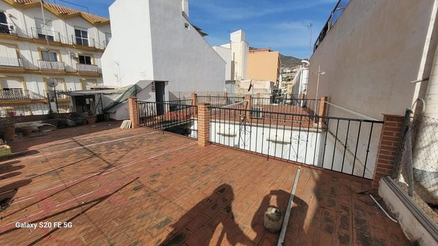 Foto 2 de Xalet en venda a Arroyo de la Miel de 7 habitacions amb terrassa