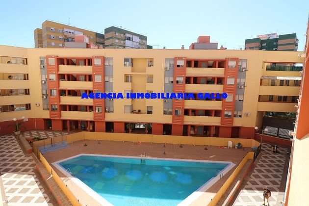 Foto 1 de Pis en venda a Santa Aurelia de 4 habitacions amb piscina i garatge