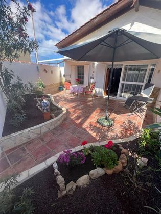 Foto 2 de Casa en venda a Pájara de 2 habitacions amb terrassa i jardí