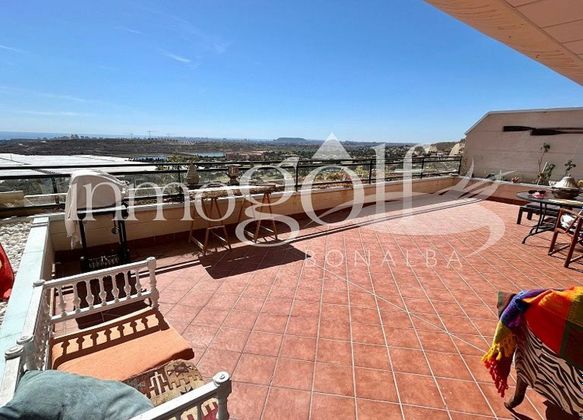 Foto 1 de Venta de piso en Bonalba-Cotoveta de 2 habitaciones con terraza y piscina