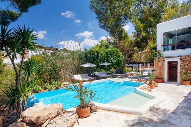Foto 1 de Xalet en venda a calle Cap San Josep de Sa Talaia de 6 habitacions amb terrassa i piscina