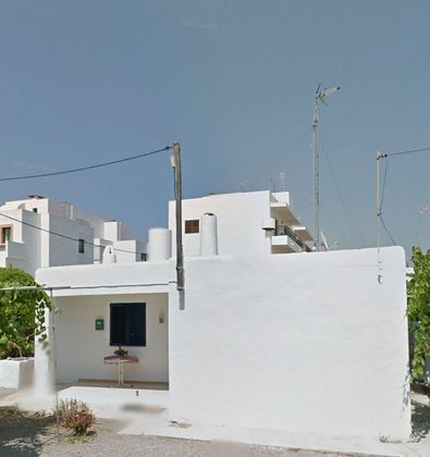 Foto 1 de Xalet en lloguer a Santa Eulalia del Río de 2 habitacions amb terrassa i garatge