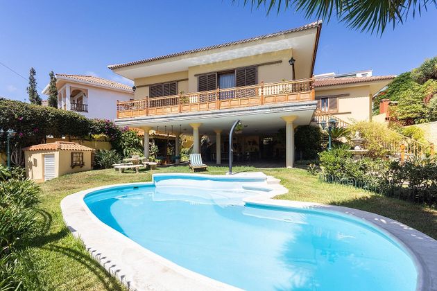 Foto 1 de Xalet en venda a Vistabella de 6 habitacions amb terrassa i piscina