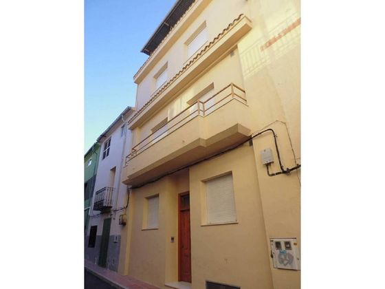 Foto 1 de Casa en venda a Benilloba de 7 habitacions amb garatge i aire acondicionat