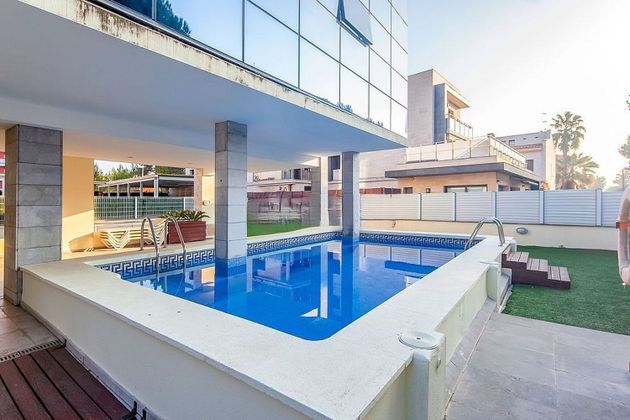 Foto 2 de Dúplex en venta en avenida De Verona Terol de 2 habitaciones con terraza y piscina