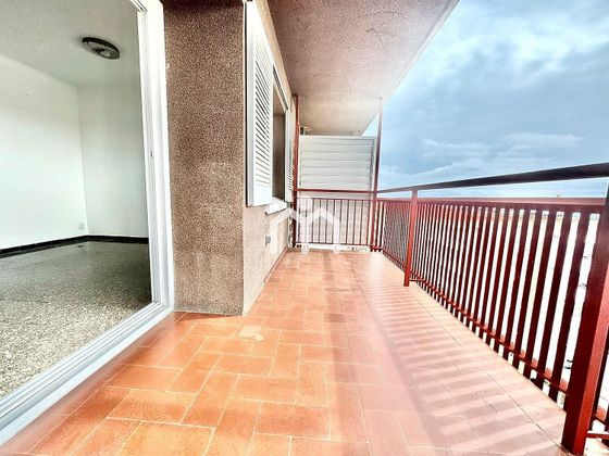 Foto 1 de Àtic en venda a El Palau - Escorxador de 3 habitacions amb terrassa i balcó