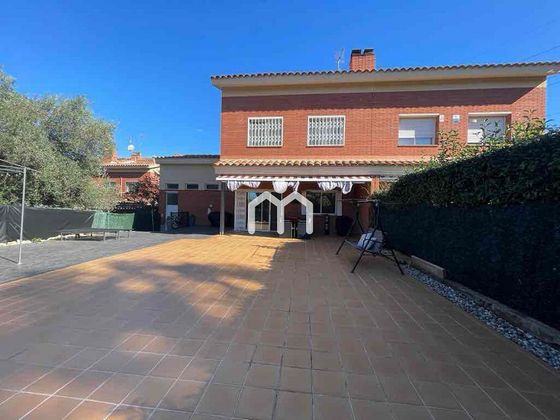 Foto 2 de Casa en venda a Vilanova del Vallès de 4 habitacions amb terrassa i piscina