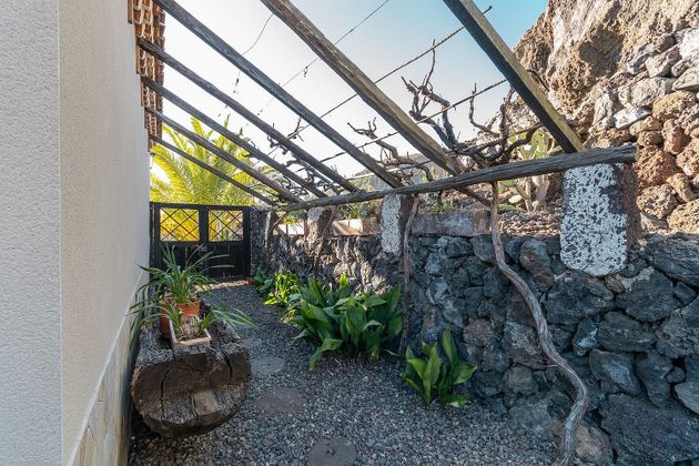 Foto 2 de Xalet en venda a Tamaimo-Arguayo de 5 habitacions amb terrassa i garatge