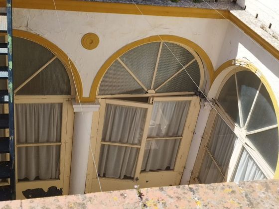 Foto 2 de Casa en venda a calle De Andalucía de 4 habitacions amb terrassa i balcó