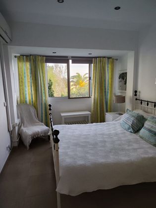 Foto 2 de Casa adossada en venda a Magaluf de 7 habitacions amb terrassa i piscina