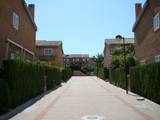 Foto 1 de Casa adossada en lloguer a L'Albir-Zona Playa de 3 habitacions amb piscina i garatge