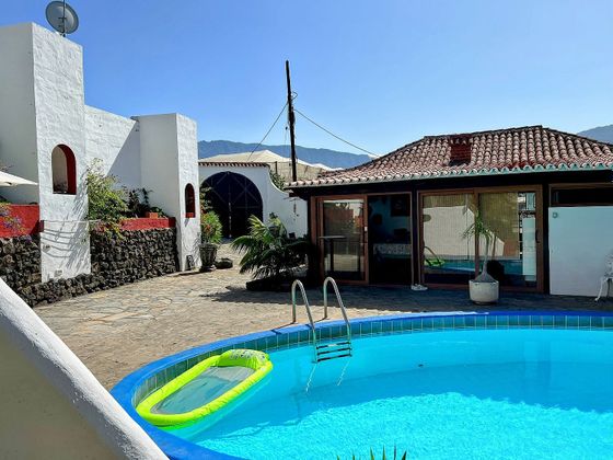 Foto 2 de Xalet en venda a Llanos de Aridane (Los) de 3 habitacions amb terrassa i piscina
