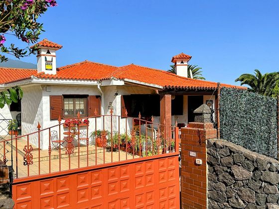 Foto 1 de Xalet en venda a Breña Alta de 3 habitacions amb terrassa i piscina