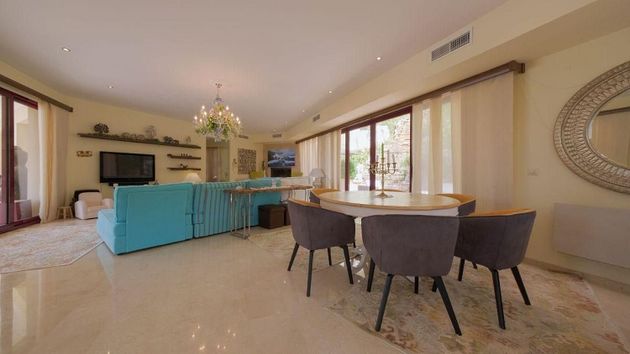 Foto 2 de Casa en venda a Callosa d´En Sarrià de 6 habitacions amb piscina