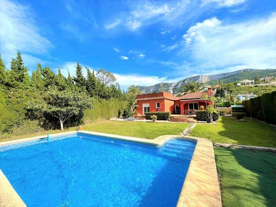 Foto 1 de Venta de chalet en La Pedrera-Vessanes de 3 habitaciones con terraza y piscina