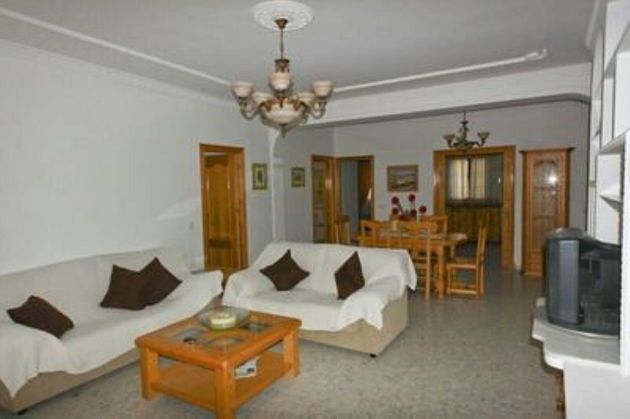 Foto 2 de Xalet en venda a Centro - Norte de 3 habitacions amb garatge