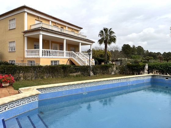 Foto 1 de Xalet en venda a Ontinyent de 7 habitacions amb terrassa i piscina