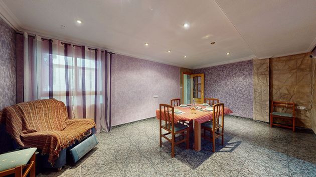 Foto 2 de Venta de piso en Novelda de 4 habitaciones con aire acondicionado
