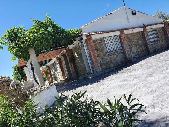 Foto 2 de Casa rural en venda a Riogordo de 2 habitacions amb terrassa i piscina