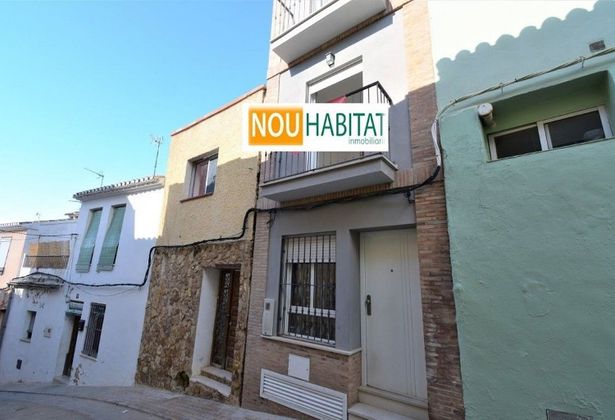Foto 1 de Xalet en venda a Monserrat de 4 habitacions amb terrassa i balcó