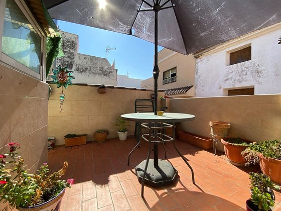 Foto 1 de Chalet en venta en Daimús de 7 habitaciones con terraza y jardín