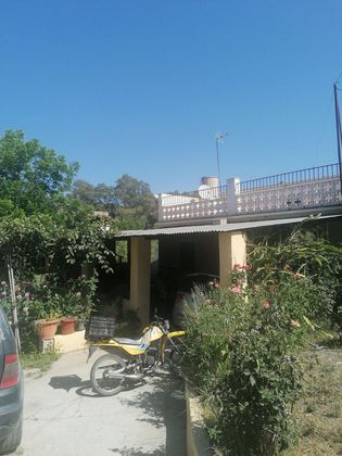 Foto 2 de Venta de chalet en Coín de 3 habitaciones con jardín