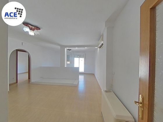 Foto 1 de Piso en venta en Ca n'Oriol de 2 habitaciones con balcón y aire acondicionado