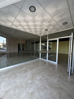 Foto 2 de Nave en alquiler en Lucena de 1050 m²