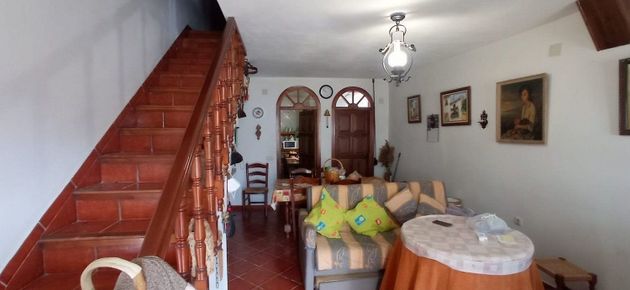 Foto 2 de Casa en venta en Villaluenga del Rosario de 3 habitaciones con terraza y balcón