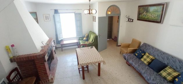 Foto 1 de Xalet en venda a Benaocaz de 3 habitacions amb balcó