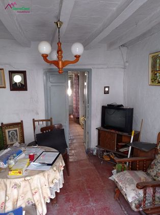Foto 1 de Venta de casa en Ubrique de 1 habitación con balcón