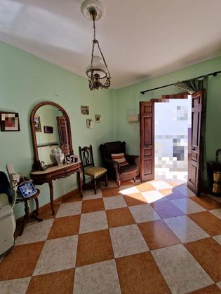 Foto 2 de Casa en venda a Ubrique de 4 habitacions amb terrassa i garatge