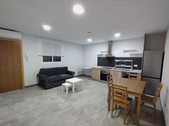 Foto 2 de Piso en venta en Aluche de 2 habitaciones con garaje y aire acondicionado