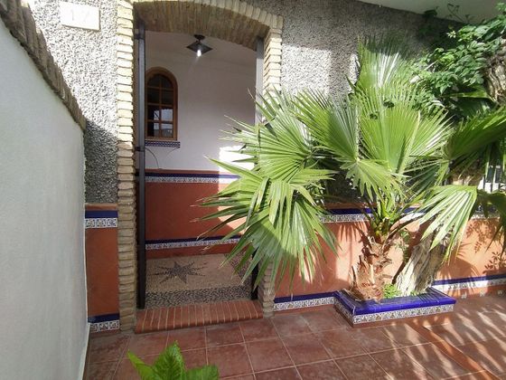 Foto 1 de Casa en venda a Santuario - La Laguna de 4 habitacions amb terrassa i jardí