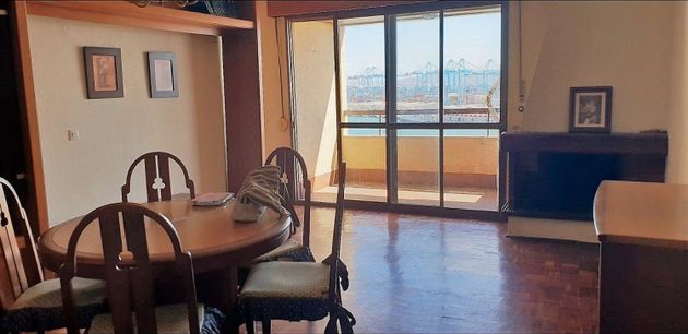 Foto 1 de Piso en venta en Casco Antiguo de 4 habitaciones con terraza y garaje